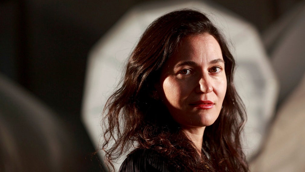 Nicole Krauss Slår Alarm: “Netanyahu – En Tyrann på Väg att Föra Israel in i Katastrof! Författaren Nicole Krauss medverkar på den nya judiska bokfestivalen i Stockholm.