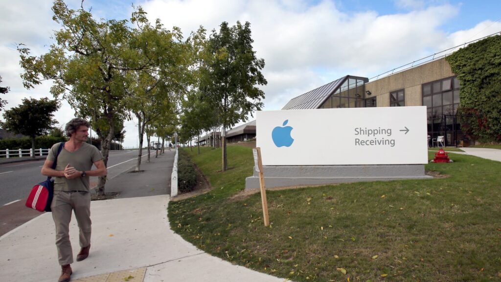 Varför Apple, Microsoft, Pfizer och andra amerikanska multinationella företag väljer att etablera sig i Irland: Avslöjade Hemligheter!