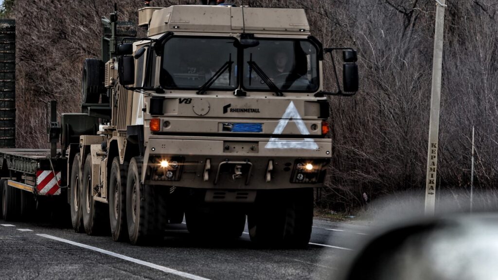 Europeiska försvarsaktier skjuter i höjden i år - Kan en flaskhals för sällsynta jordartsmetaller stoppa uppgången?