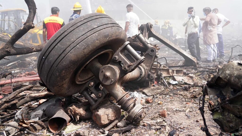 Air India-krasch: Allt du behöver veta om den första dödliga Boeing Dreamliner-tragedin