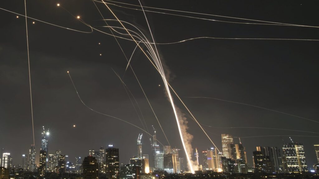 Vad är Israels Järnkupol? En omfattande guide till hur deras missilförsvarssystem fungerar